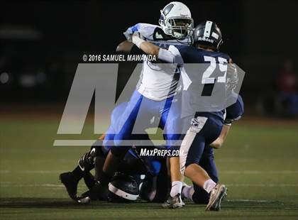 Thumbnail 2 in Sierra Canyon vs Los Angeles (CIF 2-A Regional Final) photogallery.