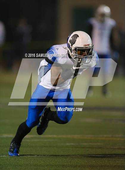 Thumbnail 1 in Sierra Canyon vs Los Angeles (CIF 2-A Regional Final) photogallery.