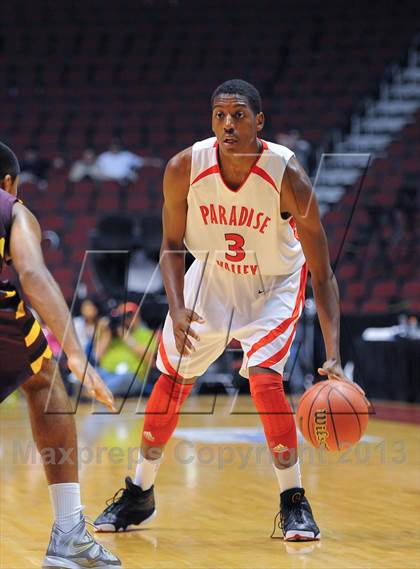 Thumbnail 1 in Salpointe Catholic @ Paradise Valley (AIA D2 Finals) photogallery.