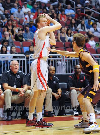 Thumbnail 1 in Salpointe Catholic @ Paradise Valley (AIA D2 Finals) photogallery.