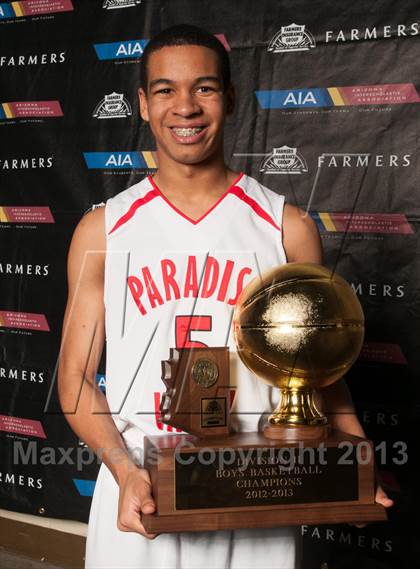 Thumbnail 1 in Salpointe Catholic @ Paradise Valley (AIA D2 Finals) photogallery.
