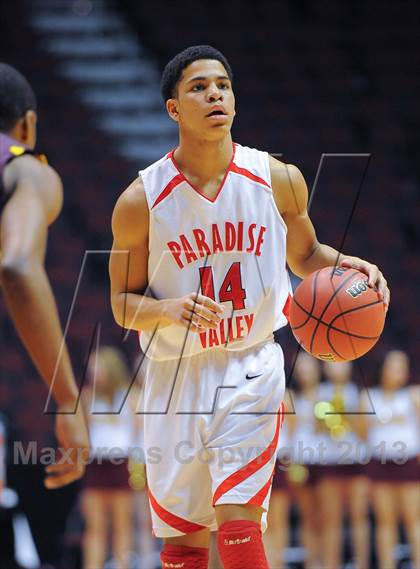 Thumbnail 2 in Salpointe Catholic @ Paradise Valley (AIA D2 Finals) photogallery.