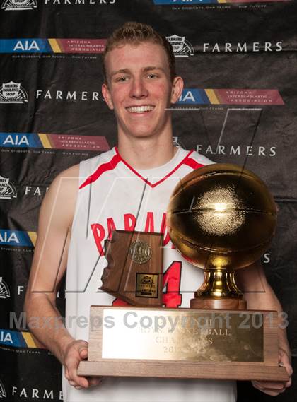 Thumbnail 3 in Salpointe Catholic @ Paradise Valley (AIA D2 Finals) photogallery.