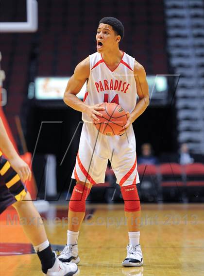 Thumbnail 3 in Salpointe Catholic @ Paradise Valley (AIA D2 Finals) photogallery.