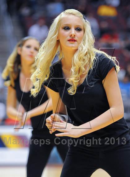 Thumbnail 2 in Salpointe Catholic @ Paradise Valley (AIA D2 Finals) photogallery.