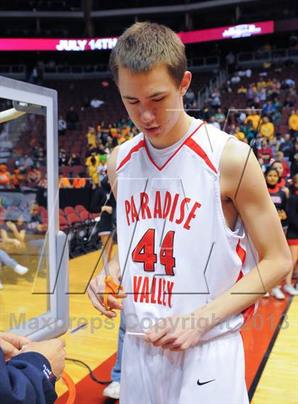 Thumbnail 2 in Salpointe Catholic @ Paradise Valley (AIA D2 Finals) photogallery.