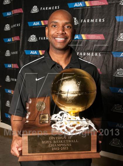 Thumbnail 3 in Salpointe Catholic @ Paradise Valley (AIA D2 Finals) photogallery.