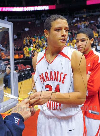 Thumbnail 1 in Salpointe Catholic @ Paradise Valley (AIA D2 Finals) photogallery.