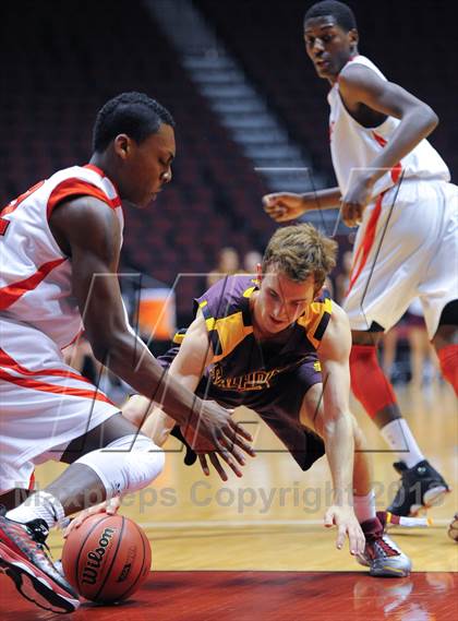 Thumbnail 3 in Salpointe Catholic @ Paradise Valley (AIA D2 Finals) photogallery.