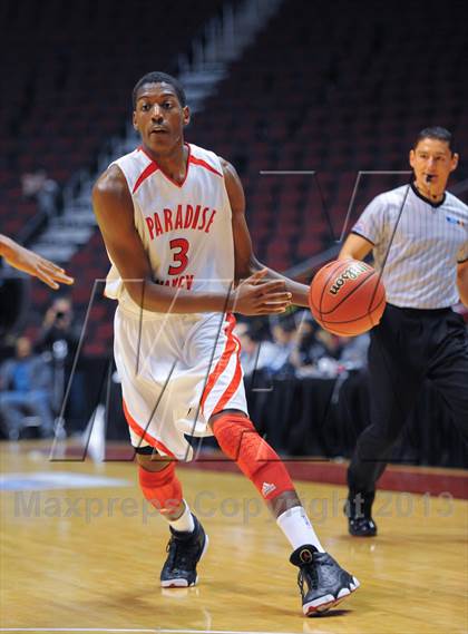 Thumbnail 2 in Salpointe Catholic @ Paradise Valley (AIA D2 Finals) photogallery.