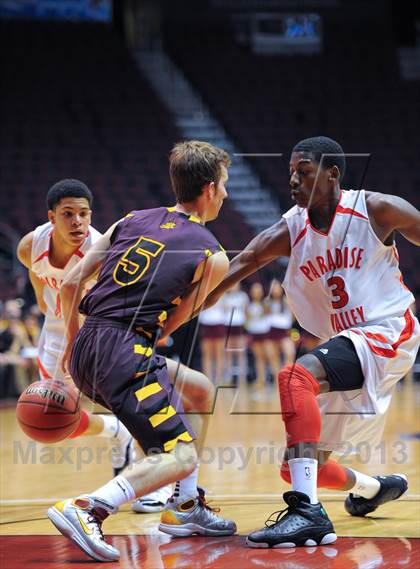 Thumbnail 2 in Salpointe Catholic @ Paradise Valley (AIA D2 Finals) photogallery.
