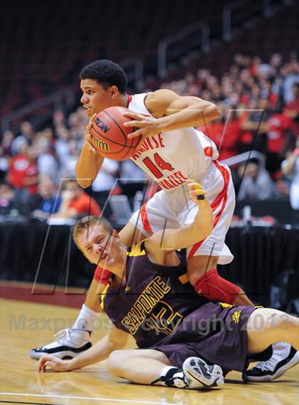 Thumbnail 2 in Salpointe Catholic @ Paradise Valley (AIA D2 Finals) photogallery.