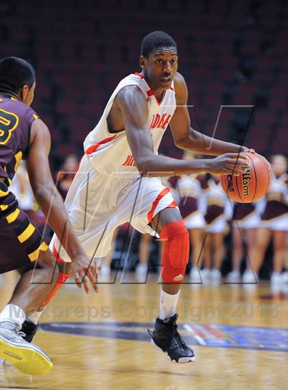 Thumbnail 3 in Salpointe Catholic @ Paradise Valley (AIA D2 Finals) photogallery.