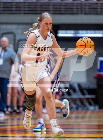 Thumbnail 1 in Wayne vs. Monument Valley (UHSAA 1A Quarterfinal) photogallery.