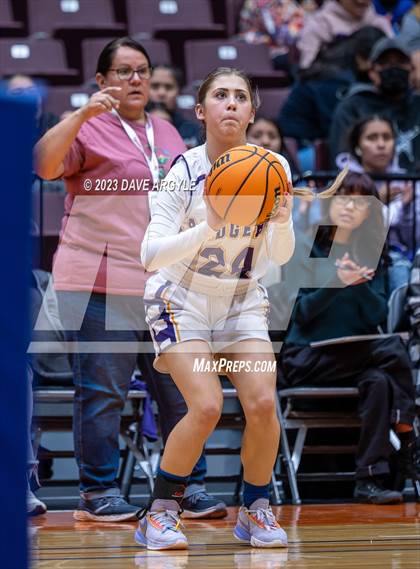 Thumbnail 2 in Wayne vs. Monument Valley (UHSAA 1A Quarterfinal) photogallery.