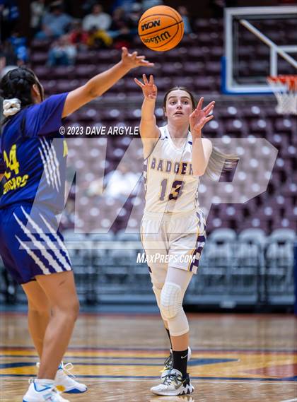 Thumbnail 2 in Wayne vs. Monument Valley (UHSAA 1A Quarterfinal) photogallery.