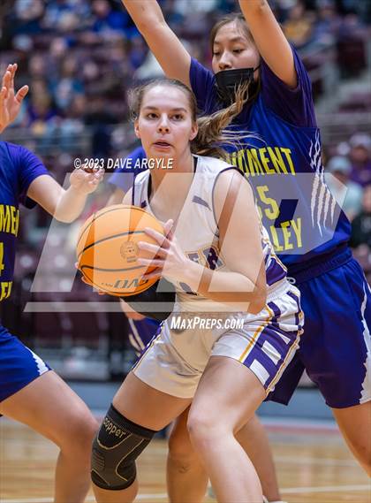 Thumbnail 1 in Wayne vs. Monument Valley (UHSAA 1A Quarterfinal) photogallery.