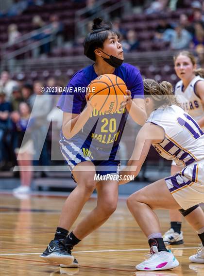 Thumbnail 3 in Wayne vs. Monument Valley (UHSAA 1A Quarterfinal) photogallery.
