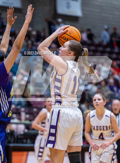 Thumbnail 2 in Wayne vs. Monument Valley (UHSAA 1A Quarterfinal) photogallery.