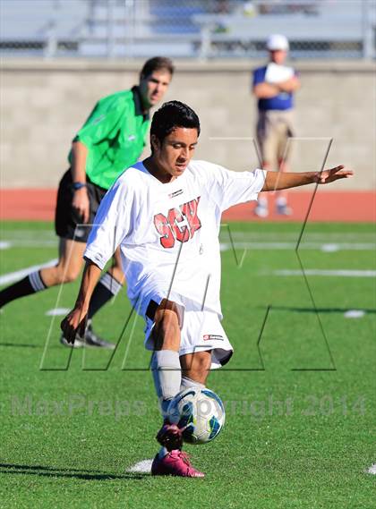 Thumbnail 2 in San Clemente vs. San Pasqual (19th Annual SoCal Classic) photogallery.