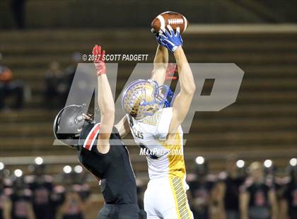 Thumbnail 3 in San Pasqual vs. Santa Fe Christian (CIF SDS Division 3 Semifinal) photogallery.