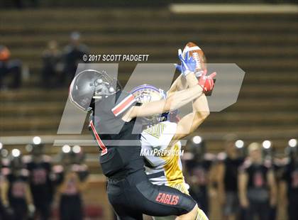Thumbnail 2 in San Pasqual vs. Santa Fe Christian (CIF SDS Division 3 Semifinal) photogallery.