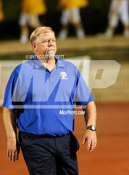 Thumbnail 2 in San Pasqual vs. Santa Fe Christian (CIF SDS Division 3 Semifinal) photogallery.
