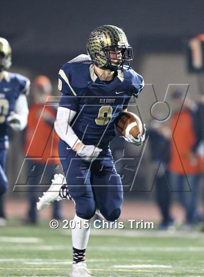 Thumbnail 1 in Elk Grove vs. Merced (CIF SJS D1 Playoff) photogallery.