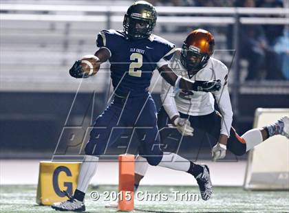 Thumbnail 3 in Elk Grove vs. Merced (CIF SJS D1 Playoff) photogallery.