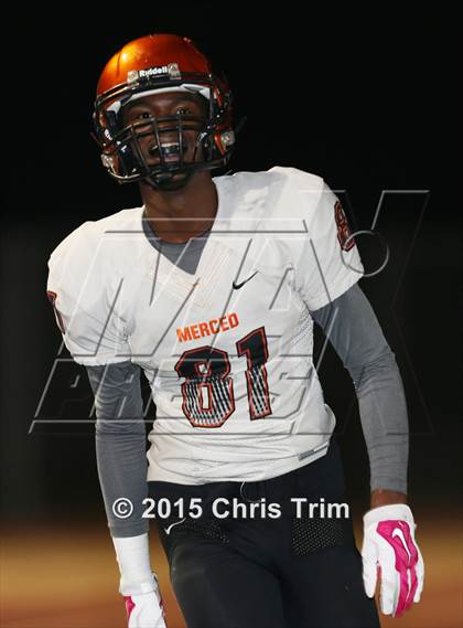 Thumbnail 1 in Elk Grove vs. Merced (CIF SJS D1 Playoff) photogallery.