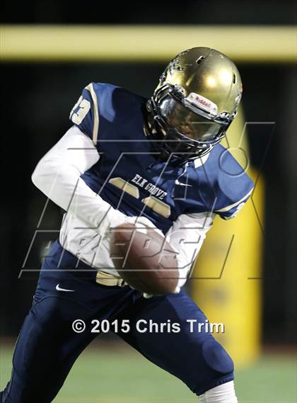 Thumbnail 2 in Elk Grove vs. Merced (CIF SJS D1 Playoff) photogallery.