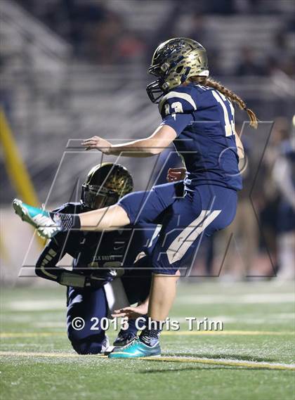 Thumbnail 2 in Elk Grove vs. Merced (CIF SJS D1 Playoff) photogallery.