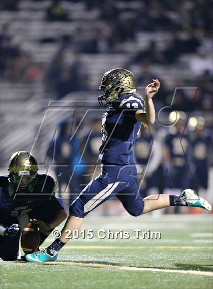 Thumbnail 1 in Elk Grove vs. Merced (CIF SJS D1 Playoff) photogallery.