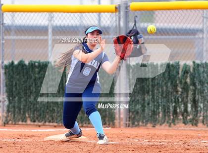 Thumbnail 3 in Arcadia vs. Fairfax photogallery.