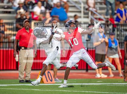 Thumbnail 1 in South Panola vs. Houston photogallery.