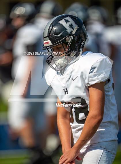 Thumbnail 1 in South Panola vs. Houston photogallery.