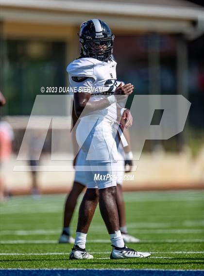 Thumbnail 1 in South Panola vs. Houston photogallery.