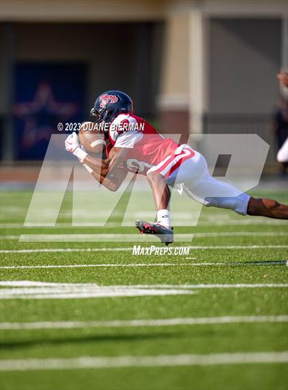 Thumbnail 3 in South Panola vs. Houston photogallery.