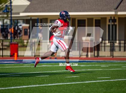 Thumbnail 3 in South Panola vs. Houston photogallery.
