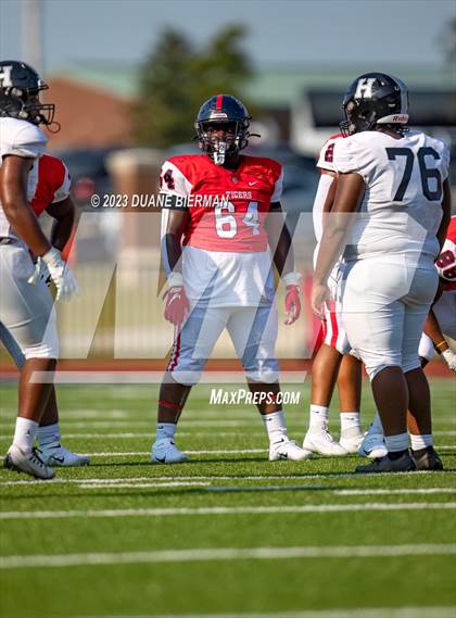 Thumbnail 1 in South Panola vs. Houston photogallery.