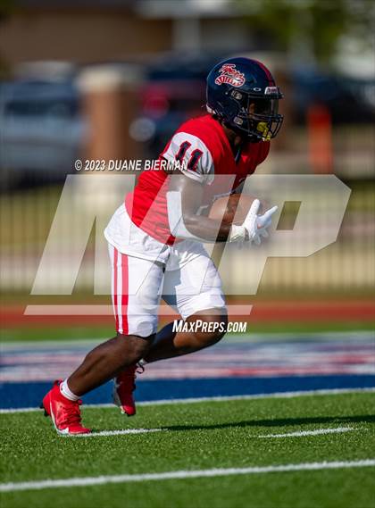 Thumbnail 1 in South Panola vs. Houston photogallery.