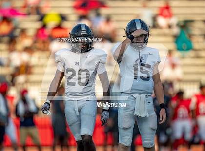 Thumbnail 3 in South Panola vs. Houston photogallery.