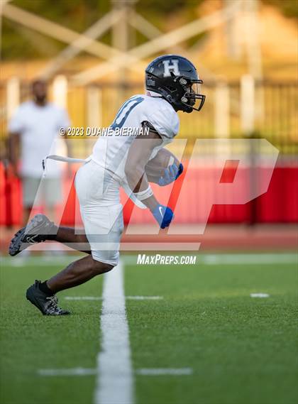 Thumbnail 1 in South Panola vs. Houston photogallery.