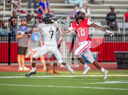 Thumbnail 1 in South Panola vs. Houston photogallery.