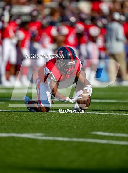 Thumbnail 1 in South Panola vs. Houston photogallery.