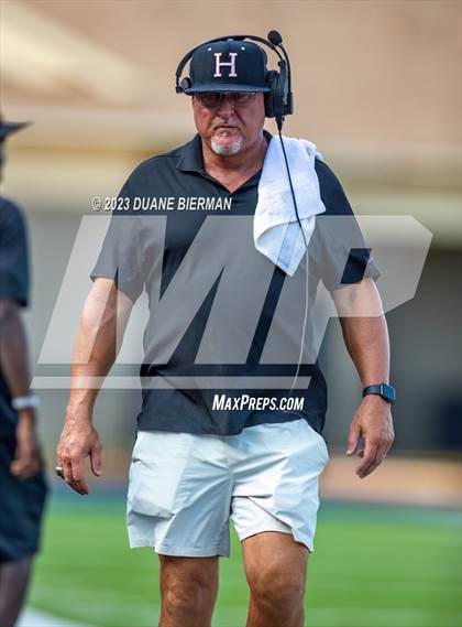 Thumbnail 2 in South Panola vs. Houston photogallery.