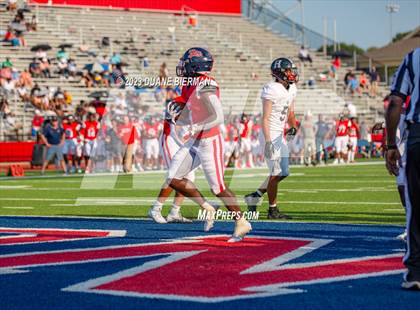 Thumbnail 3 in South Panola vs. Houston photogallery.