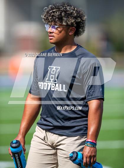 Thumbnail 1 in South Panola vs. Houston photogallery.