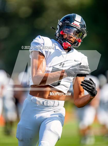 Thumbnail 2 in South Panola vs. Houston photogallery.