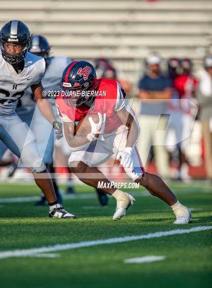 Thumbnail 3 in South Panola vs. Houston photogallery.